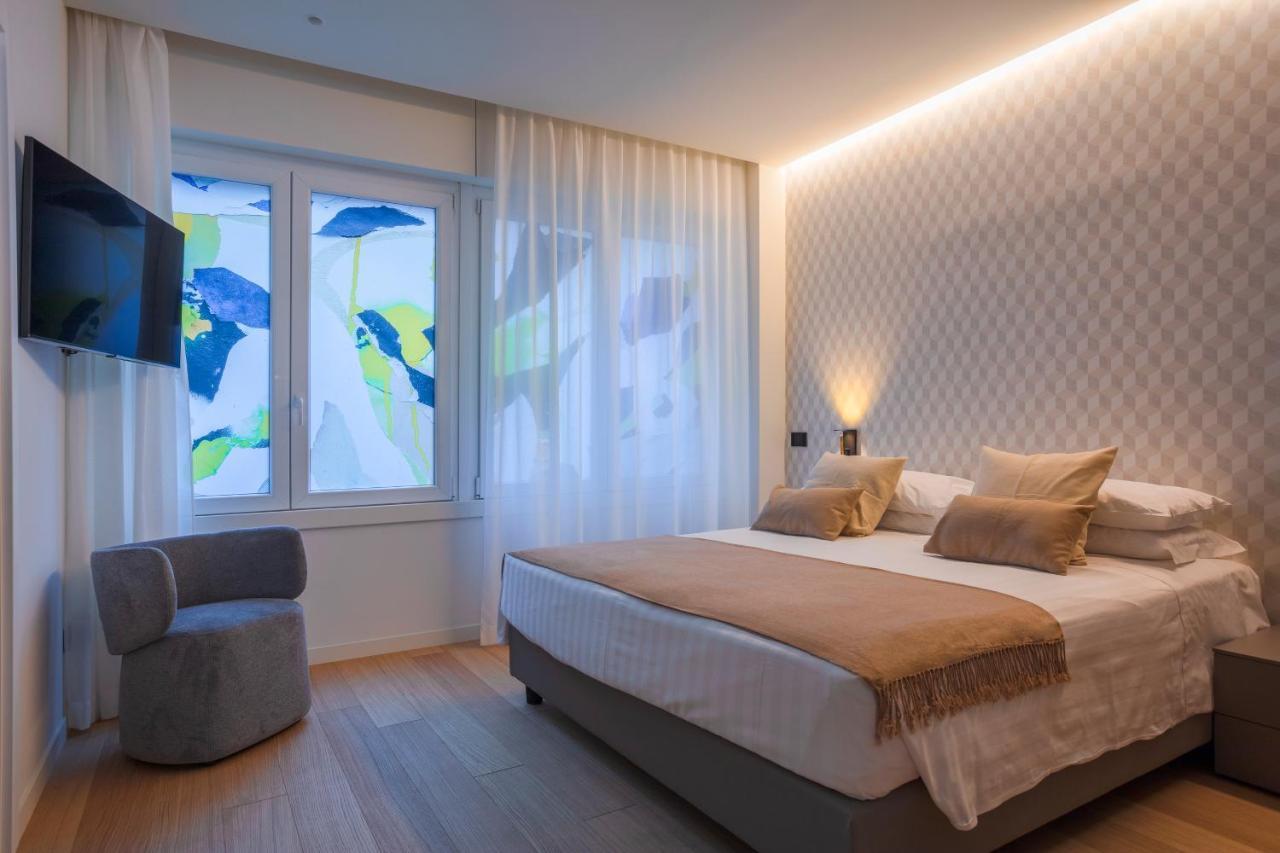 Sant'Ambrogio Apartments, Reception H24 มิลาน ภายนอก รูปภาพ
