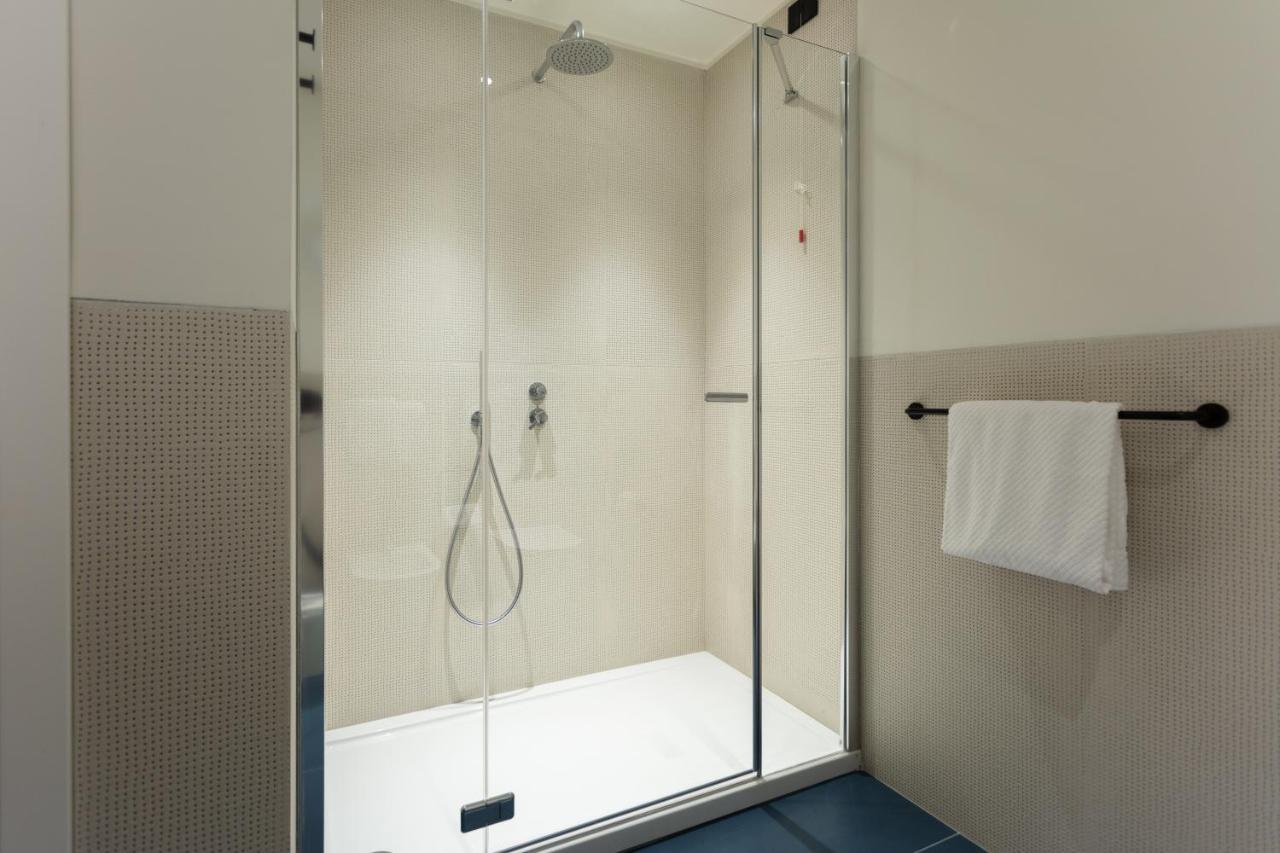 Sant'Ambrogio Apartments, Reception H24 มิลาน ภายนอก รูปภาพ